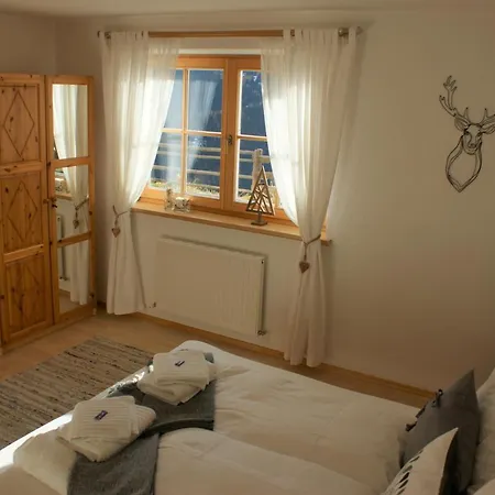 Haus Am Stein Apartmán *